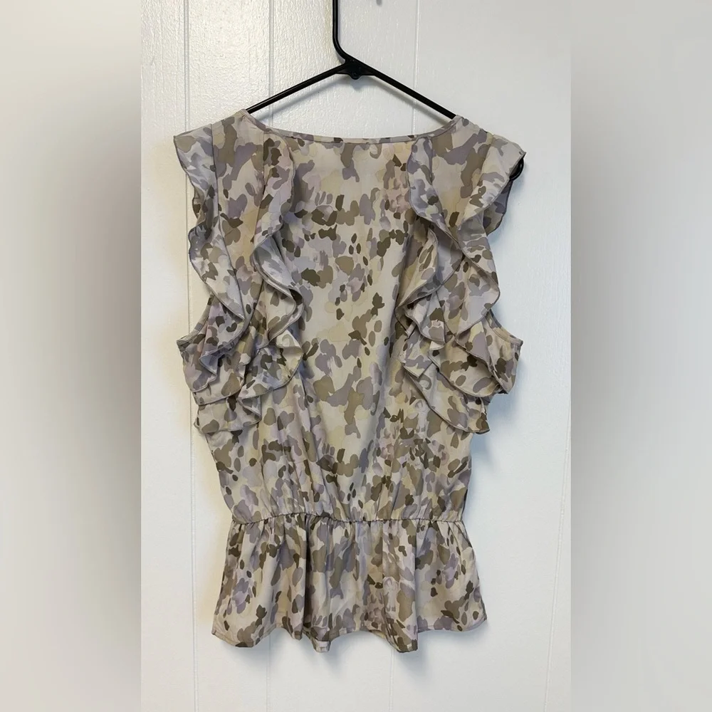 New Ann Taylor Blouse - Picture 3 of 11